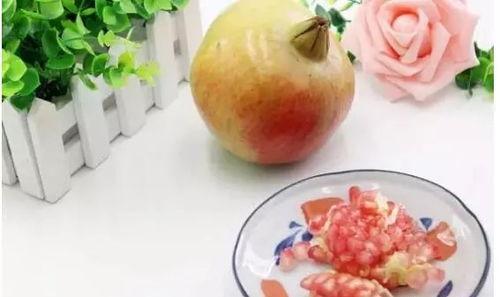 石榴夫妻网红吃瓜图片,趣味横生瞬间捕捉  第3张